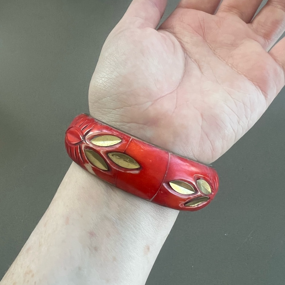 Red Bangle Bracelet - Picture 4 of 4